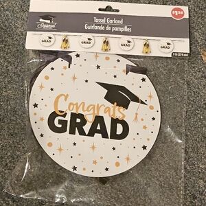 Congrats Grad Tassel Garland-White, Gold, Black, 9 Feet